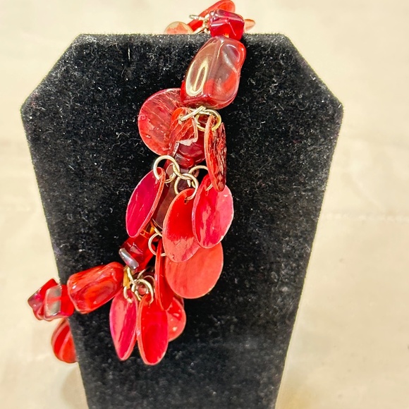 2/$15 Round Red shell discs stones/nuggets & rectangular beads stretchy bracelet - Picture 4 of 11